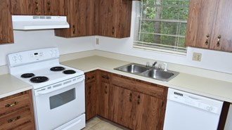 Pinnacle Point Apartments